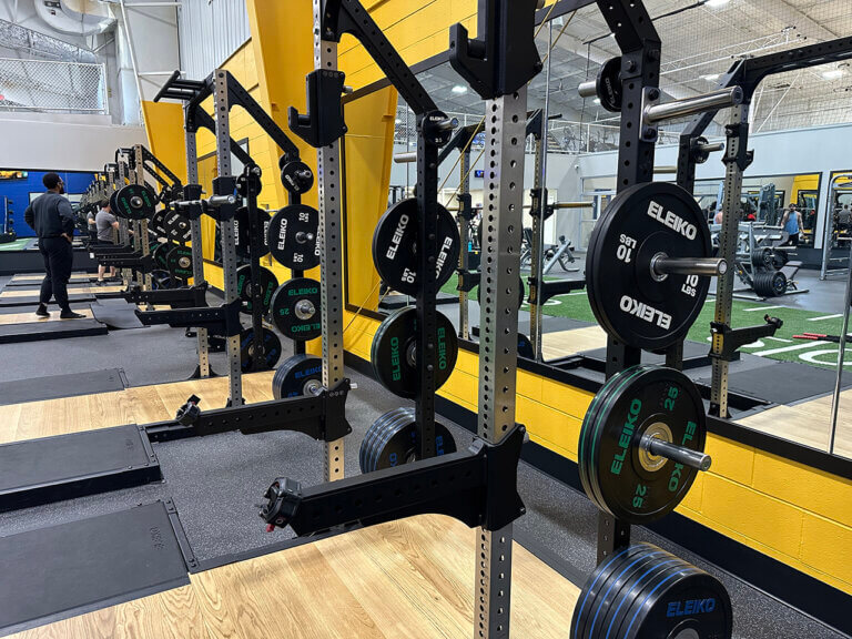 Evansville gym deadlift platform strength training web 001